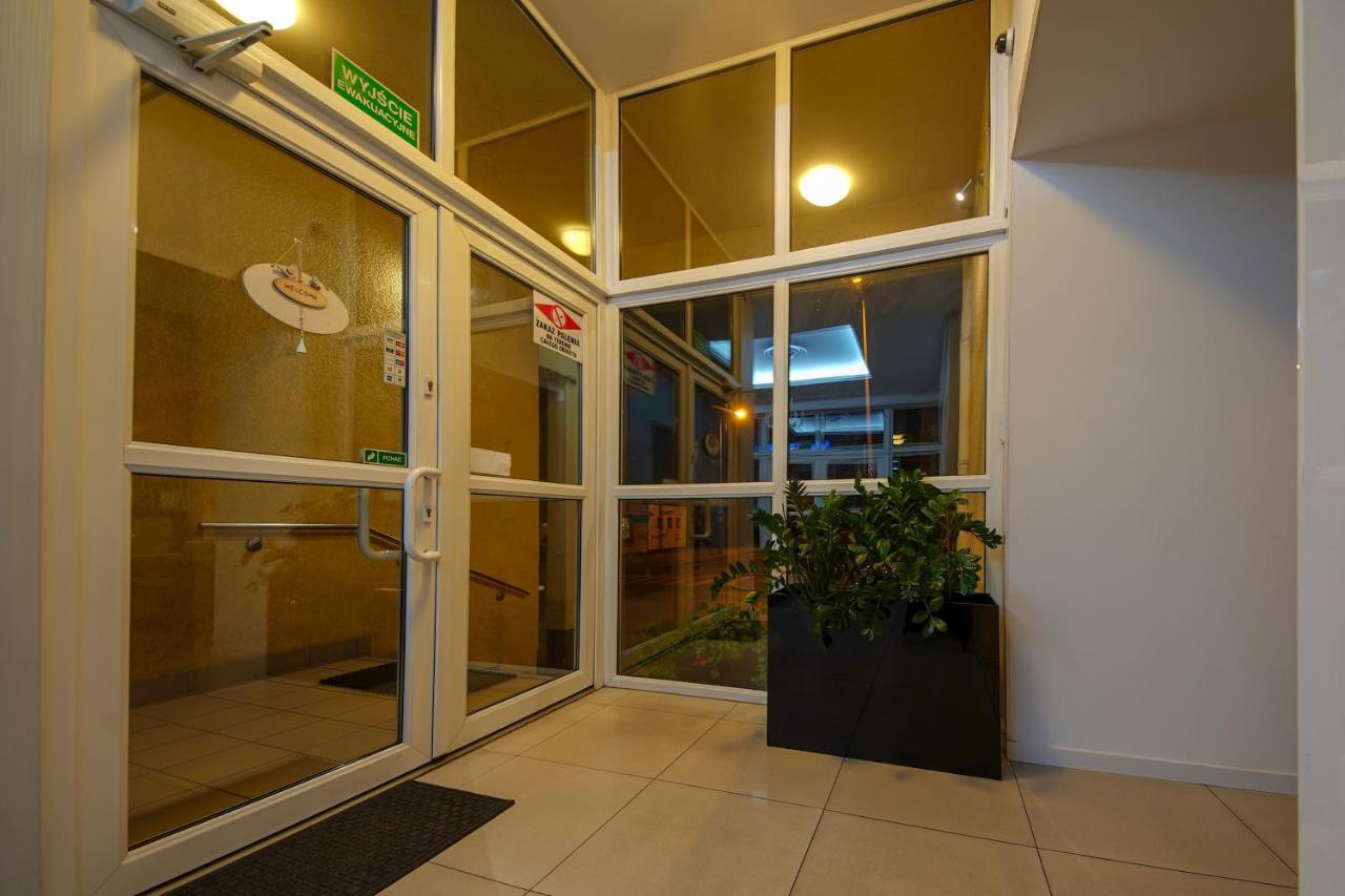 Hotel Sara Kolo  Ngoại thất bức ảnh